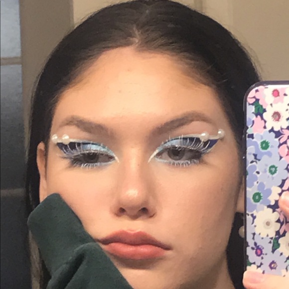 Meet your Posher, Lucy - Picture 1 of 1